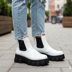 Sam Edelman Lug/Platform Chelsea Boots